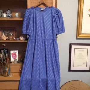Playful vintage dress. No stains or tears.